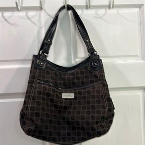 Nine&Co by Nine West brown purse with lots of storage snap and zip closure